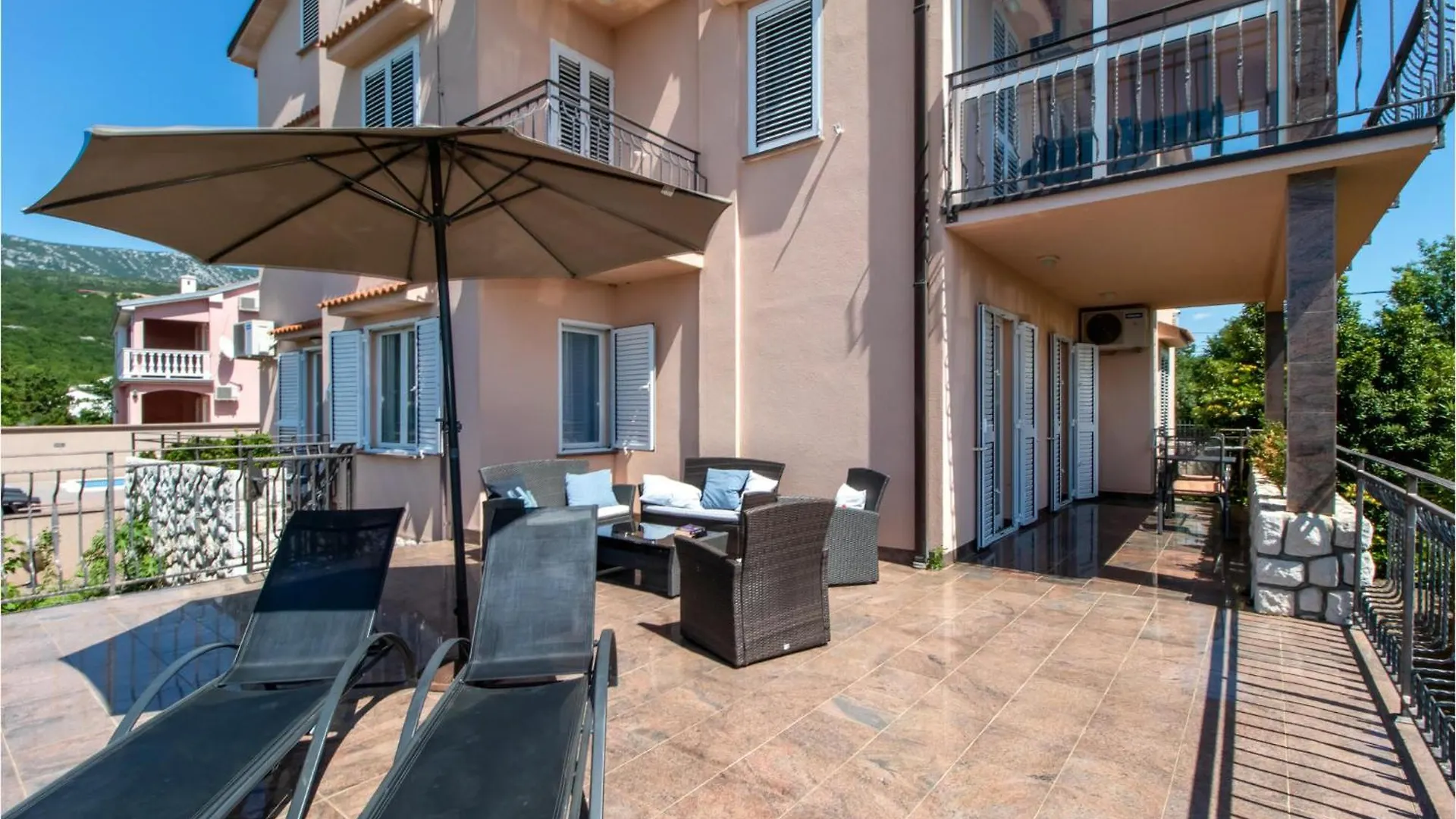 Amazing Apartment In Jadranovo